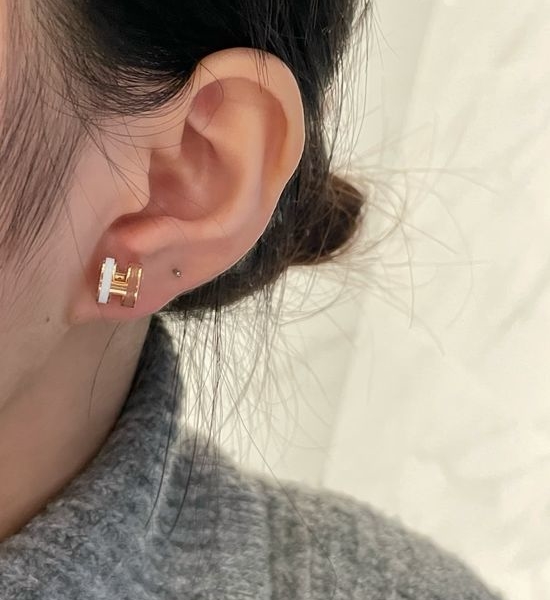 Hermes Enamel Polished Stud Earrings