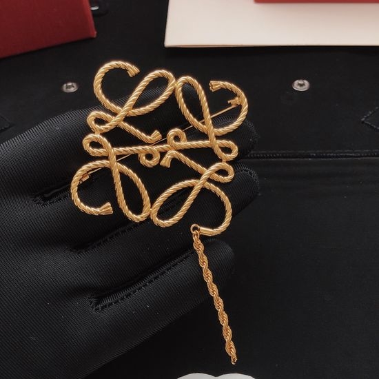 Loewe Twisted Fringe Brooch Brass Material