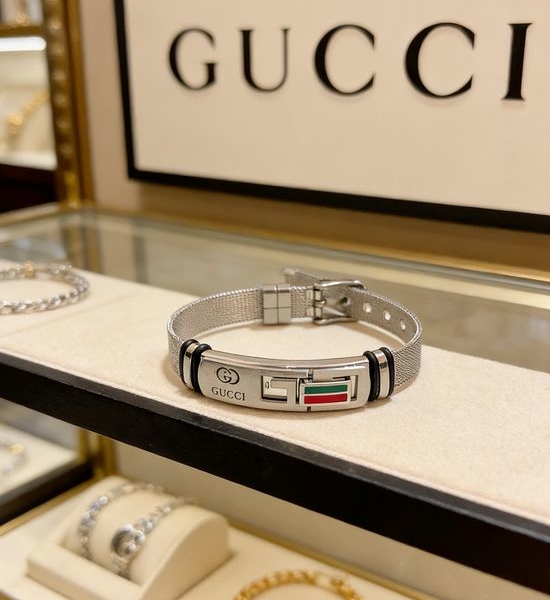 Gucci Delicate Classic Style Bracelet
