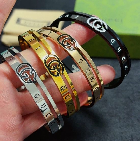 Gucci Premium 14K Steel Bangle Classic Design
