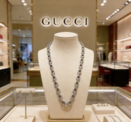 Gucci Vintage Finished Chain Necklace