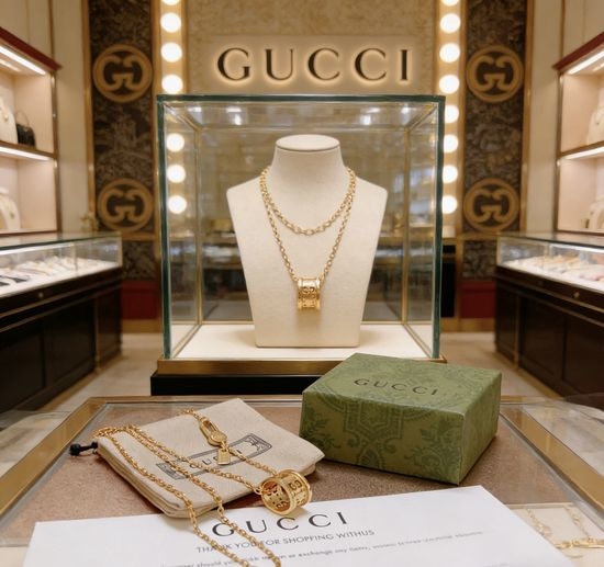 Gucci Vintage Distressed Double G Pendant Necklace