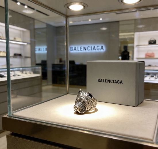 Balenciaga Classic Retro Minimalist Ring