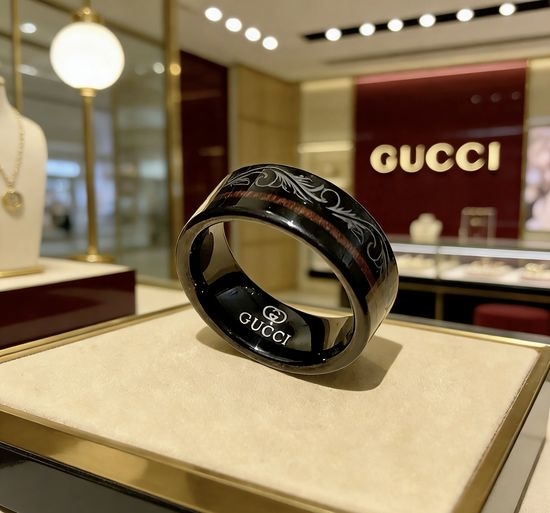 Gucci Ceramic Inset Double G Ring