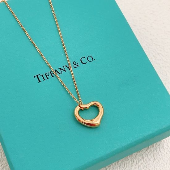Tiffany & Co. Rose Gold Heart Shape Necklace