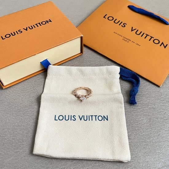 Louis Vuitton LV Vintage Unique Design Fashion Ring