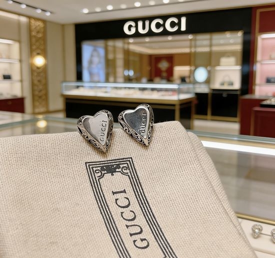 Gucci Classic Retro Premium Quality Stud Earrings