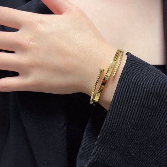 Cartier Classic Nail Design Slim Bangle