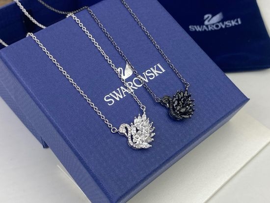Swarovski Swan Pendant Rhinestone Necklace