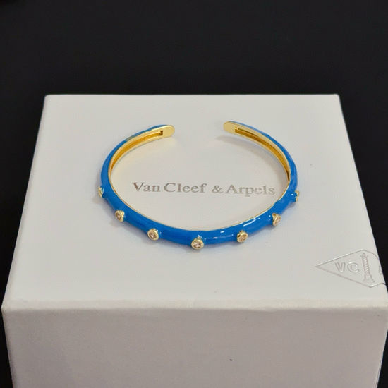 Van Cleef & Arpels VCA Four Leaf Clover Diamond Bangle