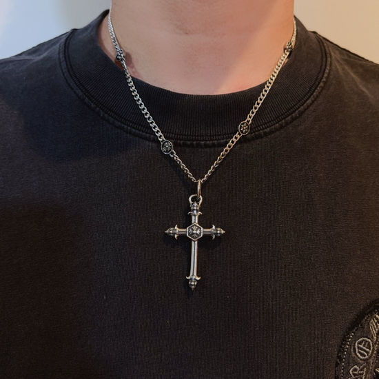 Chrome Hearts Vintage Cross Pendant Necklace