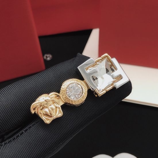 Versace High Quality Premium Brooch