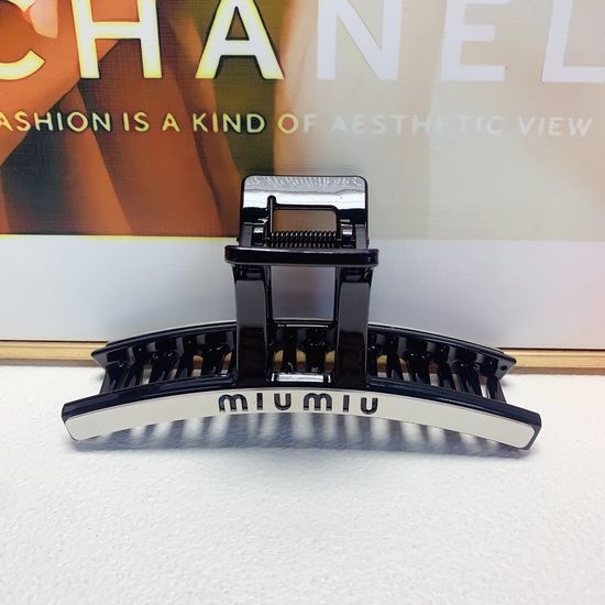 Miu Miu Logo Hair Claw Clip