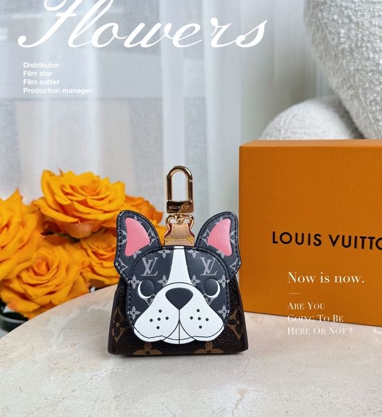Louis Vuitton LV French Bulldog Earphone Pouch Pendant