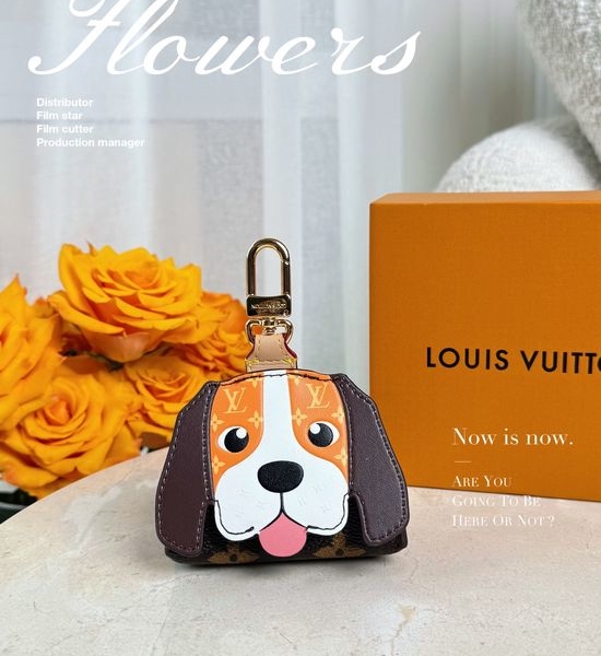 Louis Vuitton LV Beagle Shaped Earphone Pouch Pendant