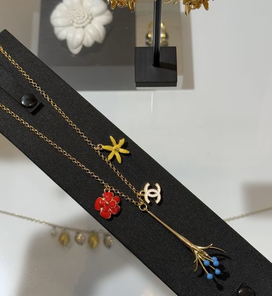 Chanel Enamel Flower Tassel Short Necklace