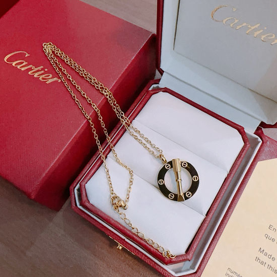 Cartier Classic Ring Design Pendant Necklace Set