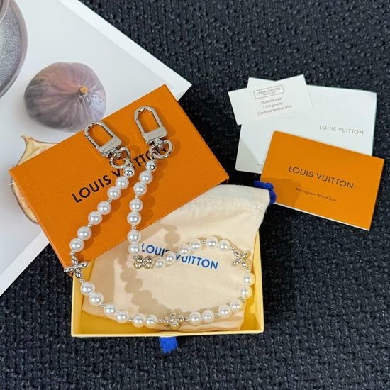 Louis Vuitton LV Pearl Decorative Bag Chain Accessory