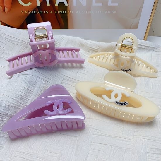 Chanel Versatile Acetate Hair Claw Clip