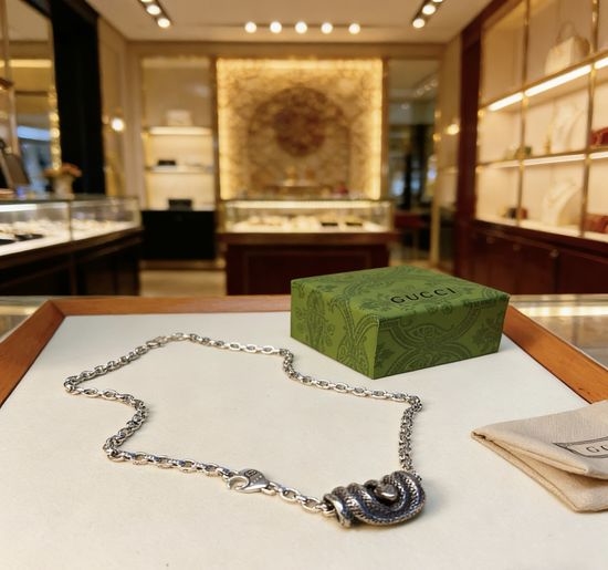 Gucci Vintage Double G Pendant Necklace