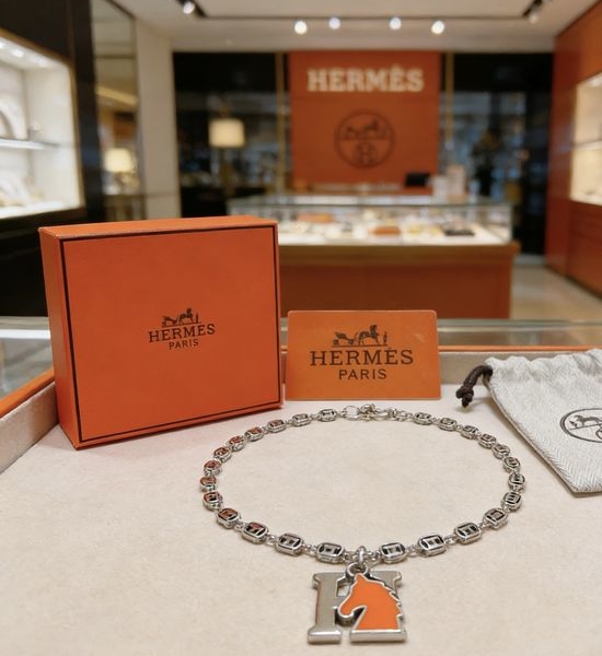 Hermes Pig Nose Shape Fashion Necklace