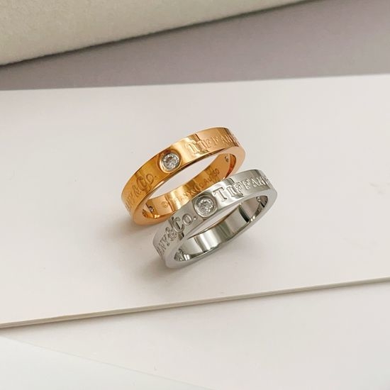 Tiffany & Co. Three Diamond Round Simple Ring