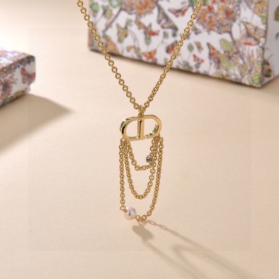 Christian Dior CD Dior Letter Pendant Necklace Trendy Choice