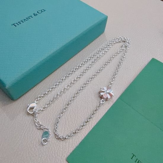 Tiffany & Co. Vintage Replica Tiffany Silver Necklace
