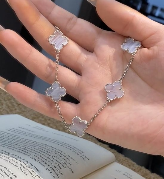 Van Cleef & Arpels VCA Four Leaf Clover Charm Bracelet