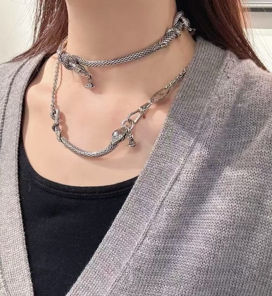 Vivienne Westhood Shiny Rhinestone Decorated Choker