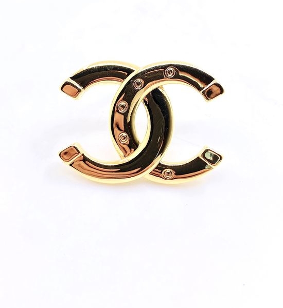 Chanel Smooth Surface Classic Brooch