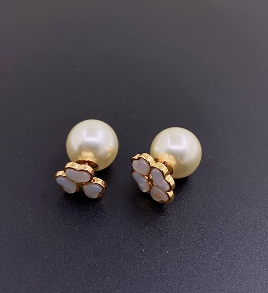 Christian Dior CD Flower Large Pearl Stud Earrings Brass