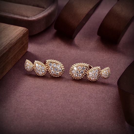 Boucheron Unique Design Personalized Stud Earrings