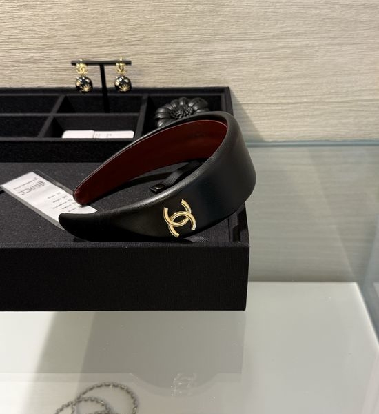 Chanel Two Tone Leather Wide Hair Hoop