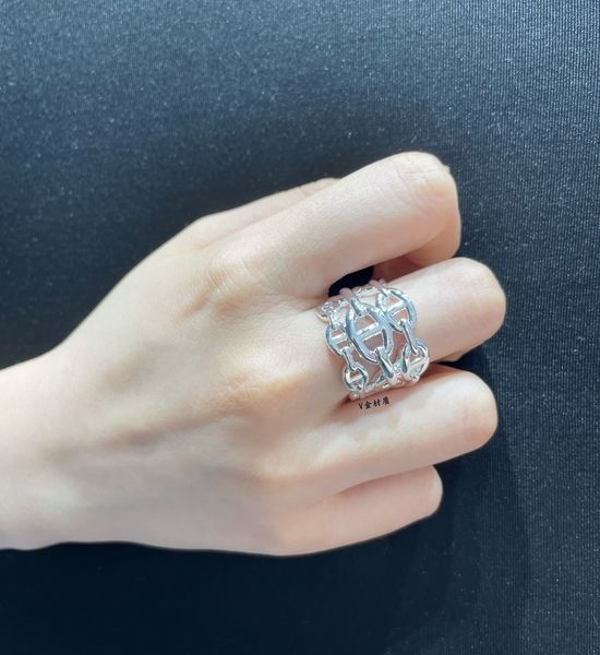 Hermes Classic Pig Nose Open Ring