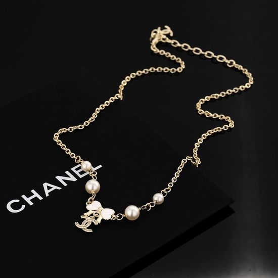 Chanel Bow Knot Necklace with Exquisite Details