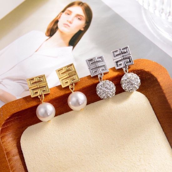 Givenchy Elegant Full Diamond Pendant Earrings