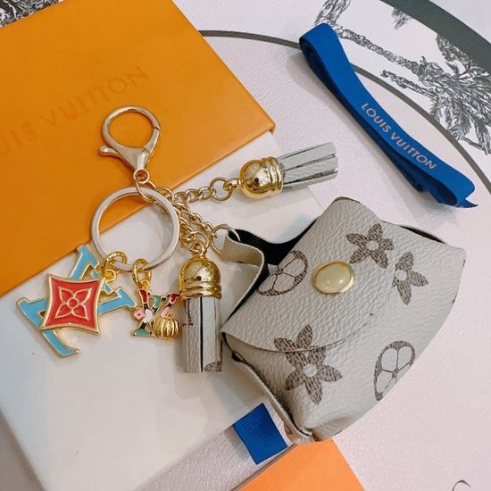 Louis Vuitton LV Classic Keychain Bag Charm Accessory