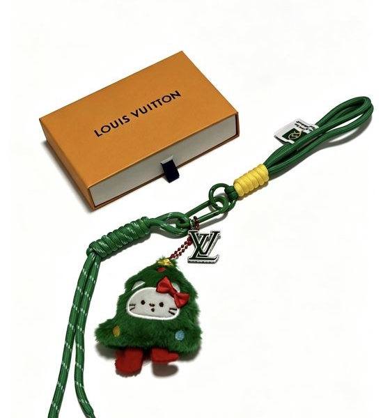 Louis Vuitton LV Vintage Bag Charm Keychain Stylish Accessory