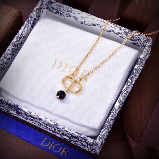Christian Dior CD Stylish Letter Earrings for Outings
