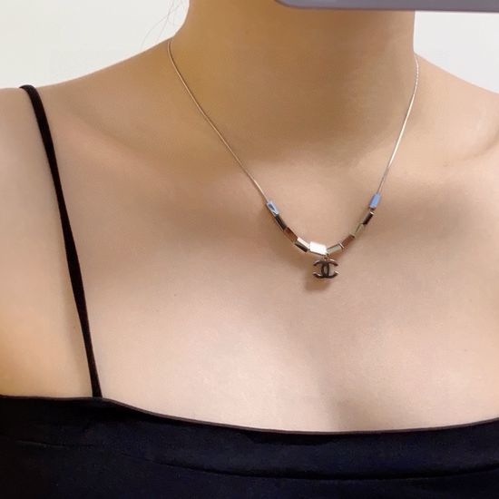 Chanel Silver Pendant Necklace Tarnish Resistant Metal