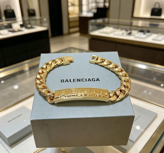 Balenciaga Unique Design Bracelet Fashion Accessory
