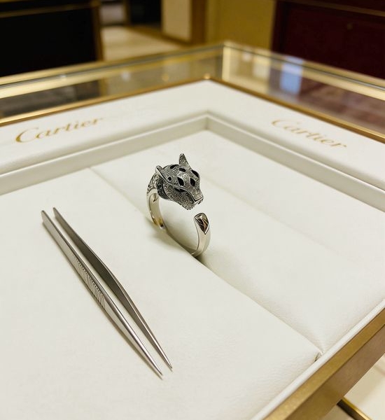 Cartier Adjustable Gold Elegant Classic Ring