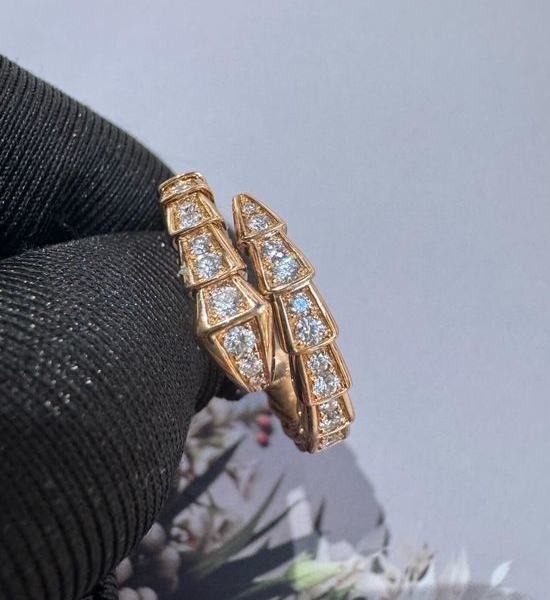 Bvlgari Full Diamond Snake Bone Ring