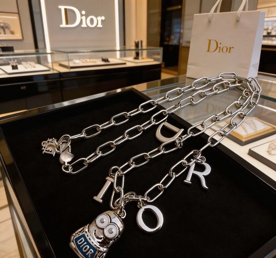 Christian Dior CD Vintage Retro Style Necklace