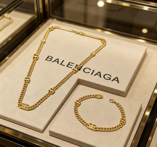 Balenciaga Spanish Style Exquisite Jewelry Set