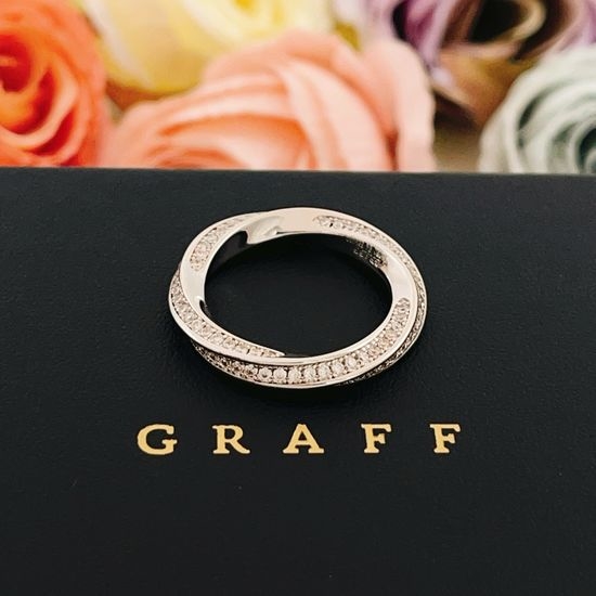 Fendi Silver Diamond Twist Band Ring