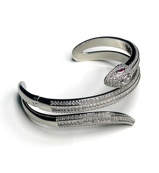 Cartier Elegant Classic Bracelet Premium Material