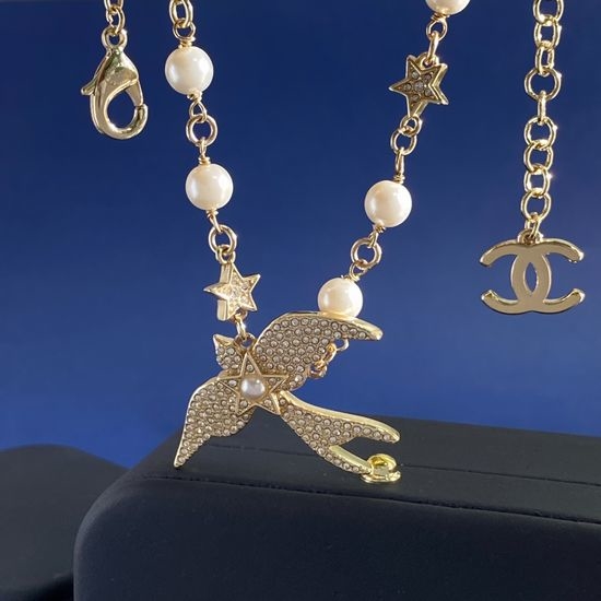 Chanel Star Bird Pendant Pearl Necklace