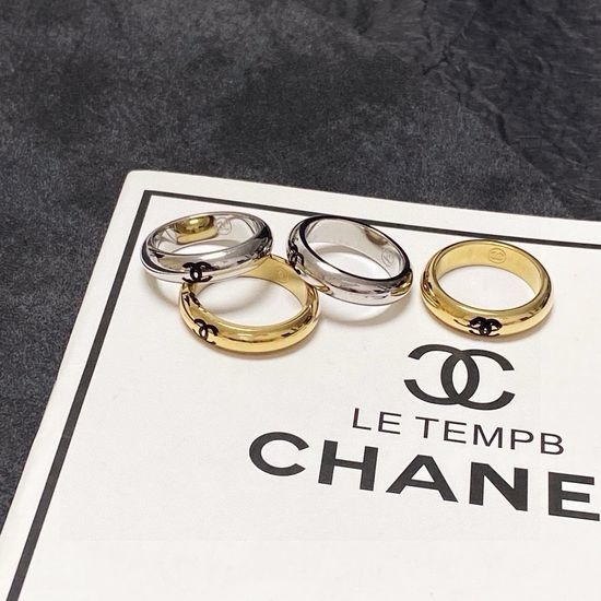Chanel Polished Stylish Stackable Ring